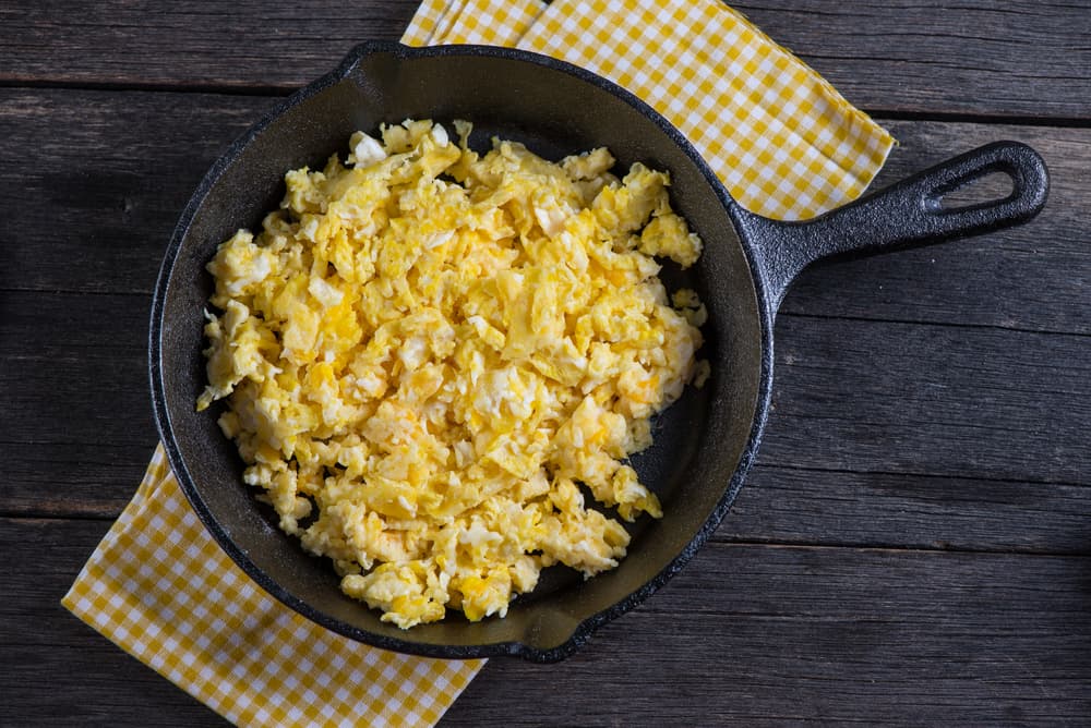 Is scrambled egg OK for dogs?